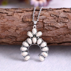 Artificial White Turquoise Alloy Geometric Necklace - Admiresty