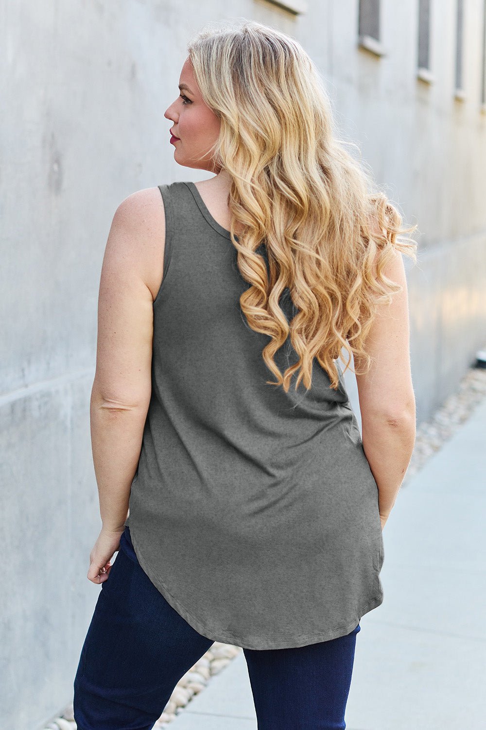 Basic Bae Full Size Round Neck Tank - Admiresty