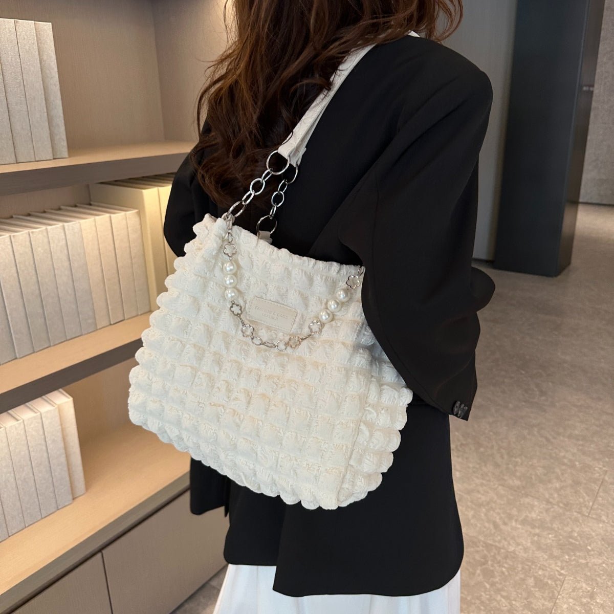 Cloud Puffy Polyester Tote Bag - Admiresty