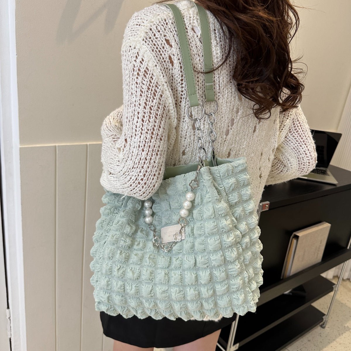 Cloud Puffy Polyester Tote Bag - Admiresty