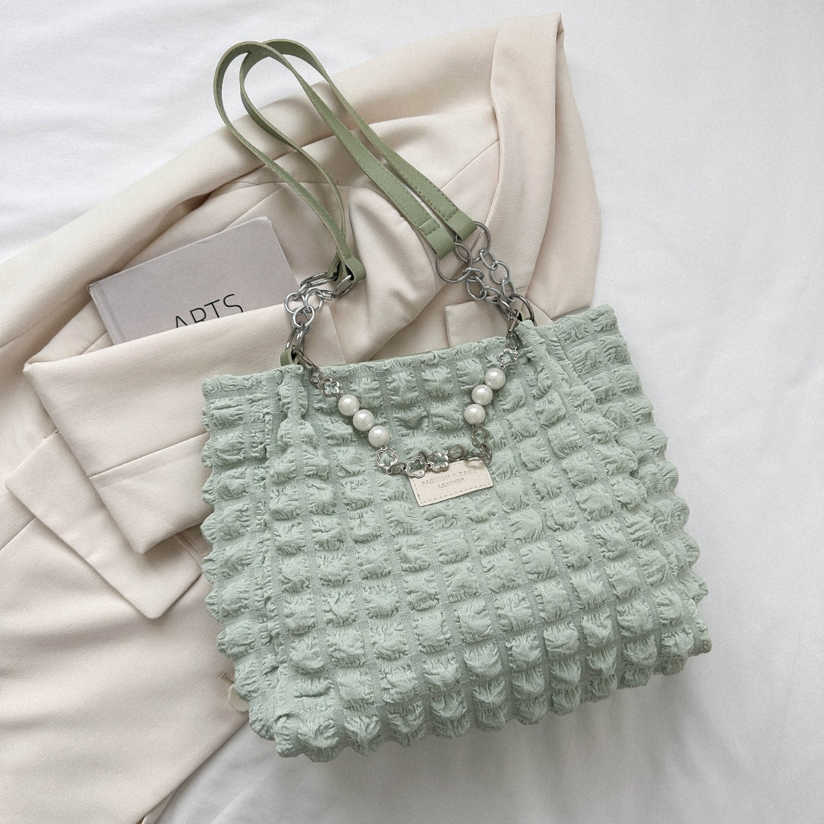 Cloud Puffy Polyester Tote Bag - Admiresty