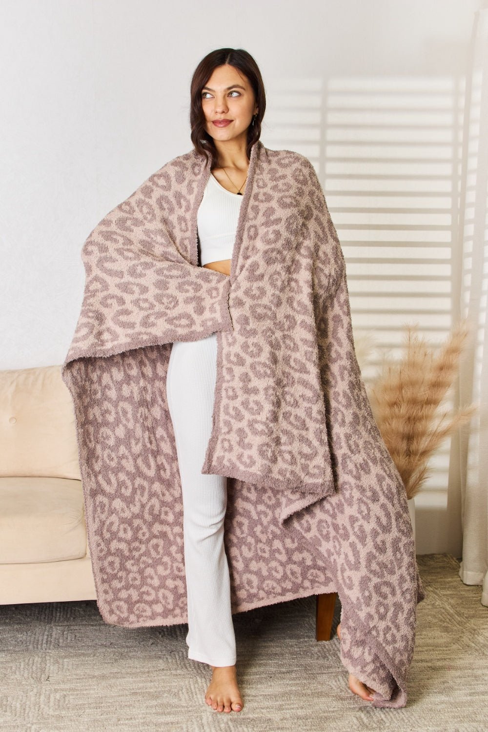 Cuddley Leopard Decorative Throw Blanket - Admiresty