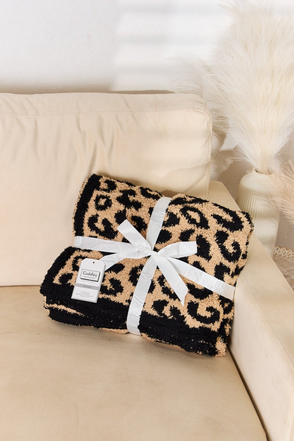 Cuddley Leopard Decorative Throw Blanket - Admiresty