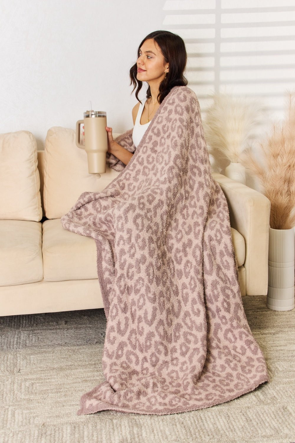 Cuddley Leopard Decorative Throw Blanket - Admiresty