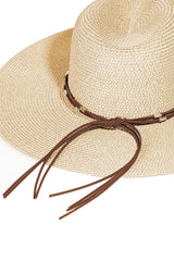 Sombrero tejido de ala ancha con correa de cuerda Fame