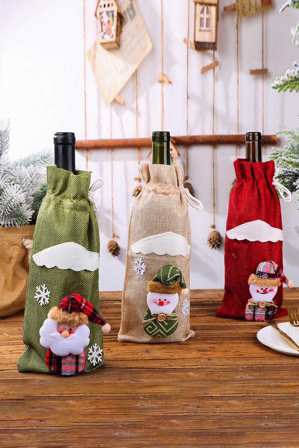 Paquete de 4 fundas para botellas con forma de gnomo navideño