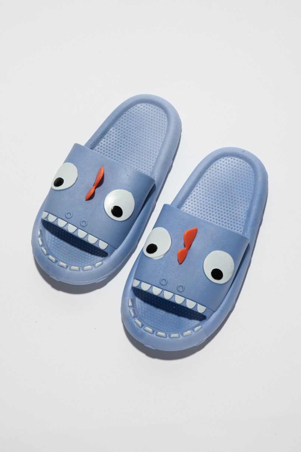 Pantuflas antideslizantes con diseño de nube y almohada de monstruo NOOK JOI